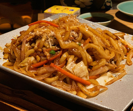 Yakisoba (やきそば、焼き蕎麦)